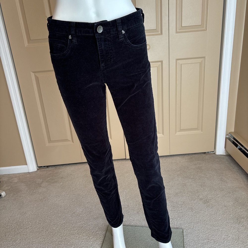 KUT FROM TJE KLOTH black corduroy jeans